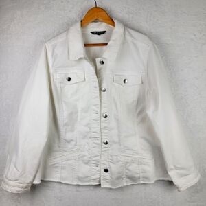 Baccini Denim Jean Women Size 2X White Sliver Button Crop Fringe Hem